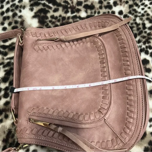 Urban Expressions women’s dusty pink saddle bag boho - Picture 12 of 13